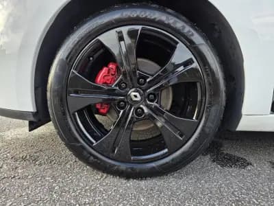 Vendo Renault Mégane Coupe 2011 - 8990 EUR, 234000 km - AUTO.MOTO.pt