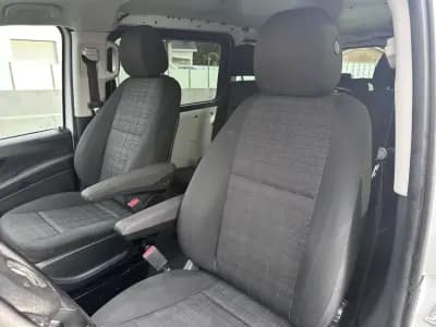 Vendo Mercedes-Benz Vito Tourer 2020 - 29900 EUR, 225000 km - AUTO.MOTO.pt