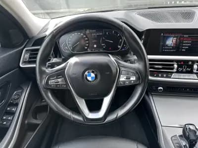 Sell BMW 318 2021 - 24900 EUR, 170000 km - AUTO.MOTO.pt