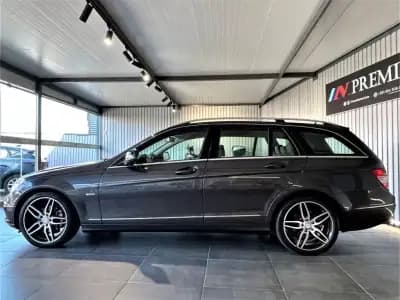 Sell Mercedes-Benz C 220 2008 - 13990 EUR, 231000 km - AUTO.MOTO.pt