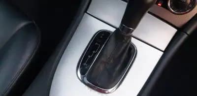 Vendo Mercedes-Benz CLK 220 2006 - 11990 EUR, 239000 km - AUTO.MOTO.pt