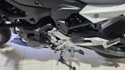 Vendo mota BMW F 900 R 2023 - 10900 EUR, 1060 km - AUTO.MOTO.pt