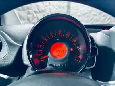 Vendo Toyota Aygo 2019 - 10750 EUR, 126299 km - AUTO.MOTO.pt