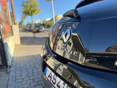 Sell Renault Mégane Coupe 2014 - 12900 EUR, 155557 km - AUTO.MOTO.pt