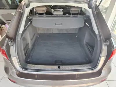 Vendo Audi A4 Avant 2016 - 16250 EUR, 212000 km - AUTO.MOTO.pt