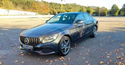 Vendo Mercedes-Benz C 200 2014 - 15750 EUR, 165228 km - AUTO.MOTO.pt