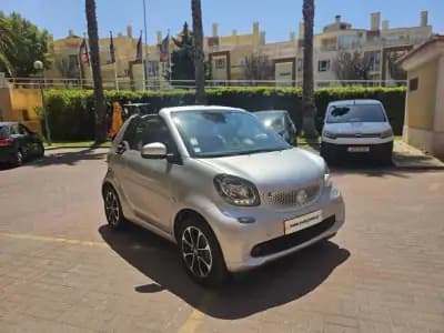 Sell Smart Fortwo Cabrio 2016 - 10780 EUR, 139000 km - AUTO.MOTO.pt