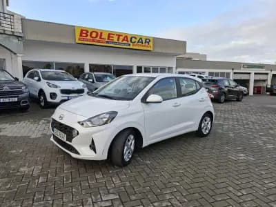 Vendo Hyundai i10 2023 - 14750 EUR, 61600 km - AUTO.MOTO.pt