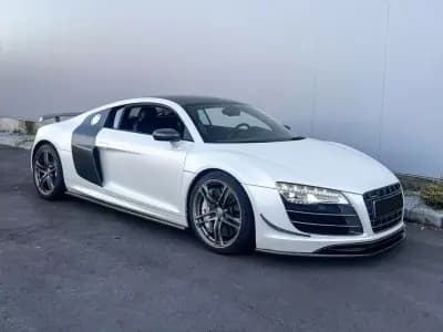Vendo Audi R8 Coupé 2014 - 89990 EUR, 82500 km - AUTO.MOTO.pt