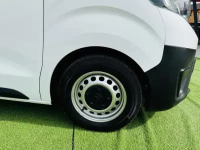 Vendo Toyota Proace 2018 - 17999 EUR, 160000 km - AUTO.MOTO.pt