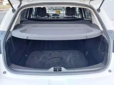 Vendo Renault Mégane 2013 - 4950 EUR, 317737 km - AUTO.MOTO.pt