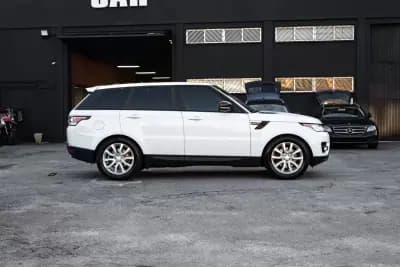 Sell Land Rover Range Rover Sport 2016 - 39900 EUR, 116000 km - AUTO.MOTO.pt