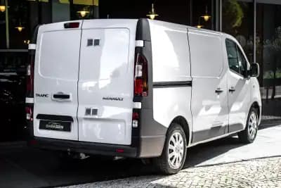 Vendo Renault Trafic 1.6 dCi com IVA Dedutível 2014 - 14990 EUR, 265474 km - AUTO.MOTO.pt