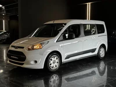 Vendo Ford Tourneo Connect 2015 - 12990 EUR, 204400 km - AUTO.MOTO.pt