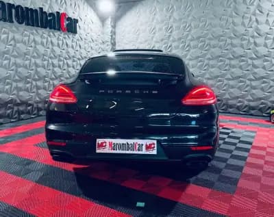 Vendo Porsche Panamera 2014 - 37990 EUR, 220436 km - AUTO.MOTO.pt