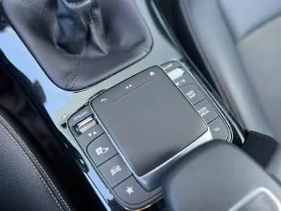 Sell Mercedes-Benz CLA 180 2020 - 27250 EUR, 65812 km - AUTO.MOTO.pt