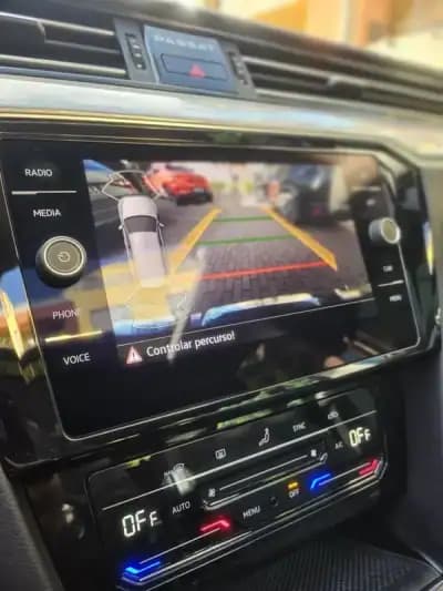 Sell Volkswagen Passat Variant 2020 - 19980 EUR, 160000 km - AUTO.MOTO.pt