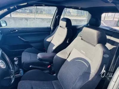 Sell Volkswagen Golf 2001 - 7999 EUR, 269000 km - AUTO.MOTO.pt