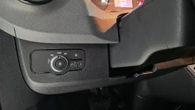 Sell Mercedes-Benz Sprinter 2018 - 27950 EUR, 160304 km - AUTO.MOTO.pt