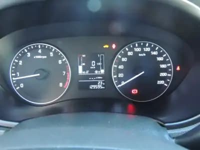 Vendo Hyundai i20 2017 - 10950 EUR, 128500 km - AUTO.MOTO.pt