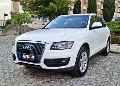 Vendo Audi Q5 2011 - 17500 EUR, 175000 km - AUTO.MOTO.pt