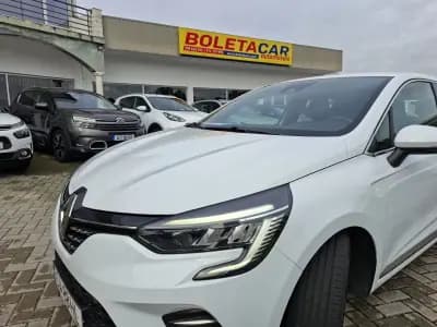 Sell Renault Clio 2021 - 17000 EUR, 58800 km - AUTO.MOTO.pt