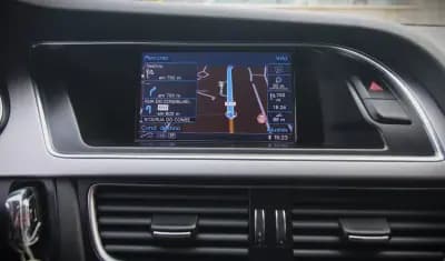 Sell Audi A4 Allroad 2014 - 17990 EUR, 222150 km - AUTO.MOTO.pt