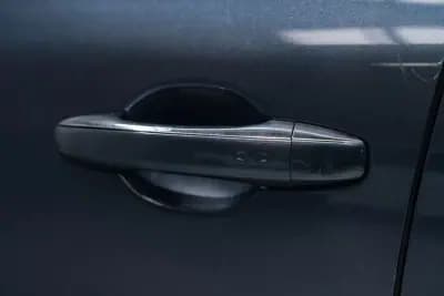 Vendo Renault Mégane Sport Tourer 2017 - 14950 EUR, 84000 km - AUTO.MOTO.pt