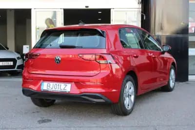 Sell Volkswagen Golf 2021 - 16900 EUR, 4480 km - AUTO.MOTO.pt