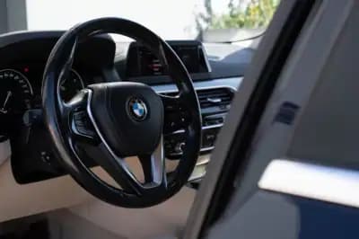 Vendo BMW 520 2017 - 24999 EUR, 188000 km - AUTO.MOTO.pt