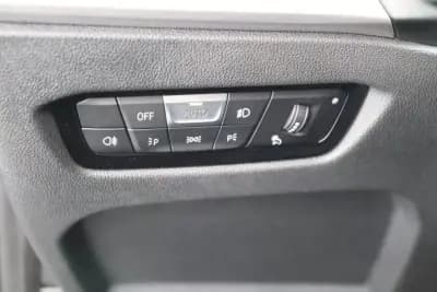 Vendo BMW 330 2025 - 54980 EUR, 18652 km - AUTO.MOTO.pt