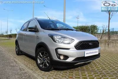 Vendo Ford KA 2018 - 11650 EUR, 55000 km - AUTO.MOTO.pt