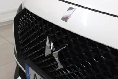 Vendo DS DS7 Crossback 2020 - 23900 EUR, 136328 km - AUTO.MOTO.pt