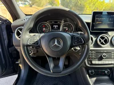 Sell Mercedes-Benz A 180 2017 - 16500 EUR, 182000 km - AUTO.MOTO.pt