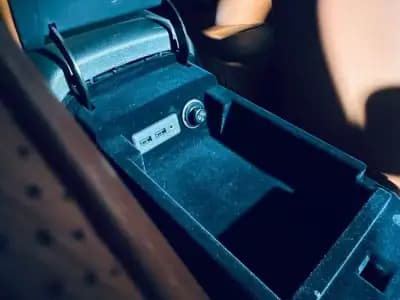 Vendo Nissan GT-R 2017 - 159990 EUR, 47772 km - AUTO.MOTO.pt