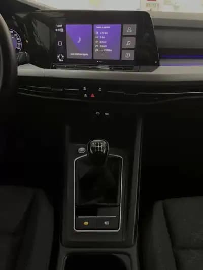 Vendo Volkswagen Golf 2021 - 18450 EUR, 93080 km - AUTO.MOTO.pt