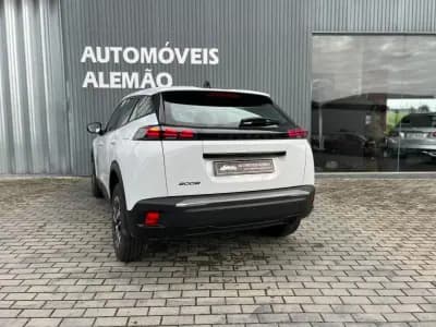 Sell Peugeot 2008 2024 - 21000 EUR, 31894 km - AUTO.MOTO.pt