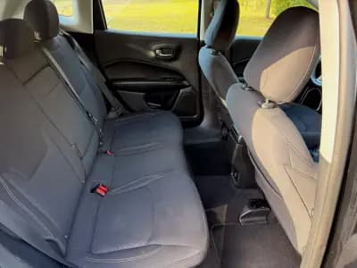 Sell Jeep Compass 2018 - 16900 EUR, 131000 km - AUTO.MOTO.pt