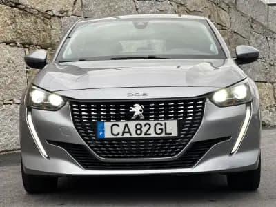 Sell Peugeot 208 2020 - 12900 EUR, 152000 km - AUTO.MOTO.pt