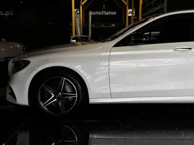 Sell Mercedes-Benz E 300 2019 - 33490 EUR, 105000 km - AUTO.MOTO.pt