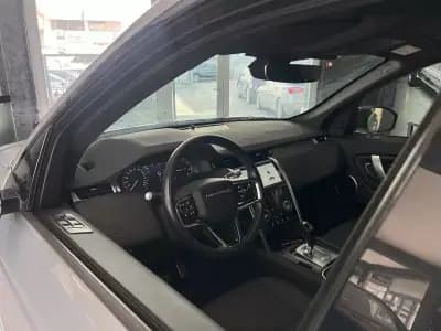 Vendo Land Rover Discovery Sport 2021 - 36600 EUR, 57413 km - AUTO.MOTO.pt