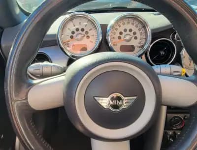 Vendo MINI 2005 - 7990 EUR, 168000 km - AUTO.MOTO.pt