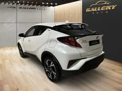 Vendo Toyota C-HR 2023 - 26800 EUR, 29000 km - AUTO.MOTO.pt