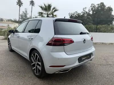 Vendo Volkswagen Golf 2018 - 17999 EUR, 200000 km - AUTO.MOTO.pt