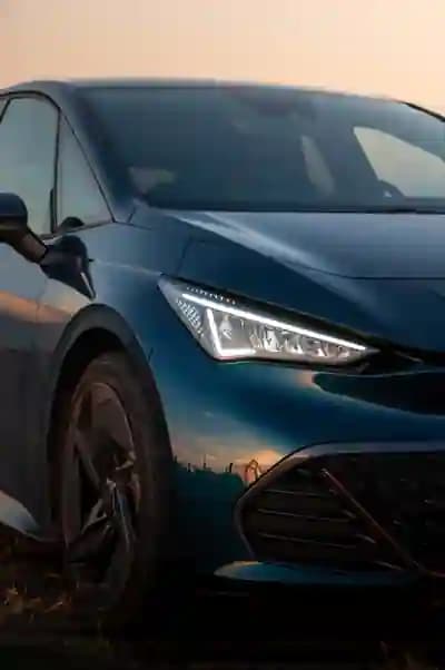 Sell Cupra Born 2022 - 23900 EUR, 61000 km - AUTO.MOTO.pt