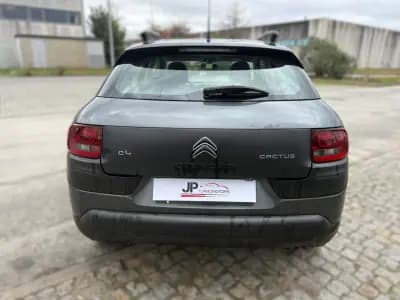 Sell Citroën C4 Cactus 2014 - 11900 EUR, 162500 km - AUTO.MOTO.pt