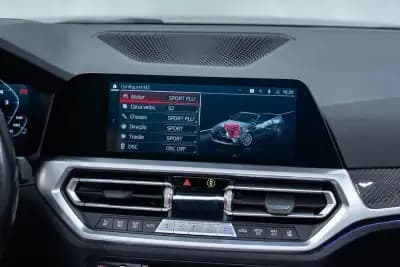 Vendo BMW M4 2021 - 84950 EUR, 54000 km - AUTO.MOTO.pt