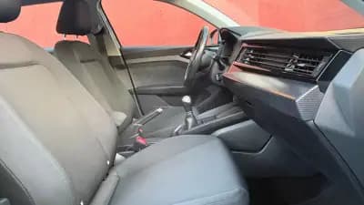 Vendo Audi A1 Sportback 2022 - 17400 EUR, 87500 km - AUTO.MOTO.pt