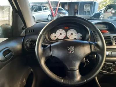 Vendo Peugeot 206 SW 2004 - 2500 EUR, 295418 km - AUTO.MOTO.pt