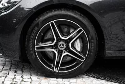 Sell Mercedes-Benz E 300 2022 - 39750 EUR, 66165 km - AUTO.MOTO.pt